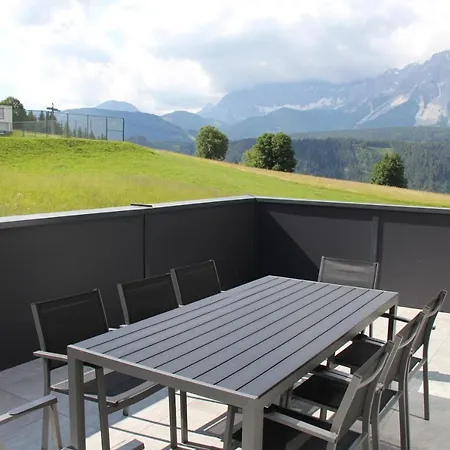 Apartment In/ski Out Jagahuett'n By Schladmingurlaub