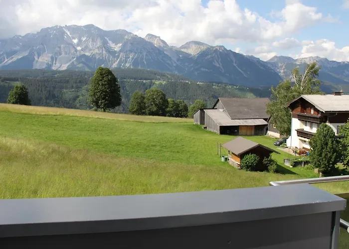 In/ski Out Jagahuett'n By Schladmingurlaub Шладмінг